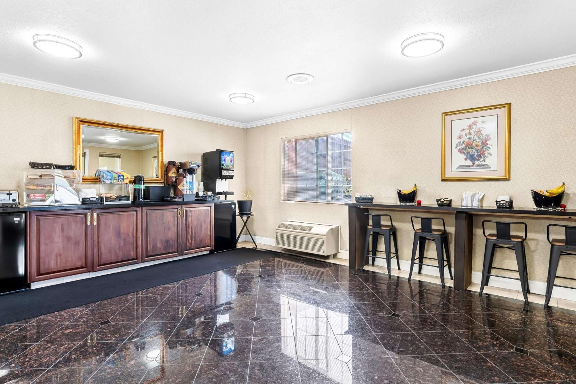 Surestay Hotel By Best Western Кастро-Вэлли Экстерьер фото